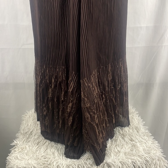 Pretty Angel Brown Pleated Wide Leg,Lace bottom Pants,Medium, NWT - Picture 6 of 14